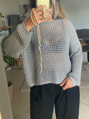 Vicolo crochet top like new, grey with silver thread, size L