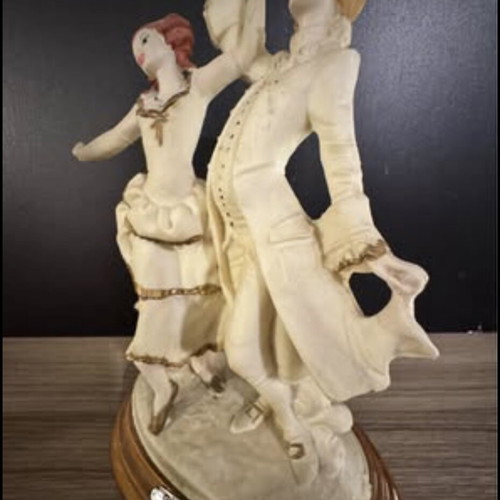 Decorative figurine couple dancers like new