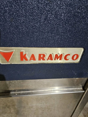 Karamco ice maker used, perfect operation, large bin