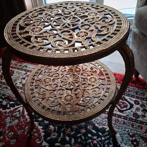 Baroque coffee tables like new, set of 2, carved gold