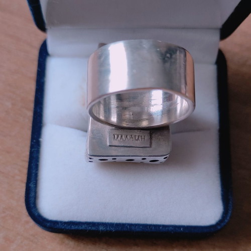 Silver ring with labradorite stone handmade, like new