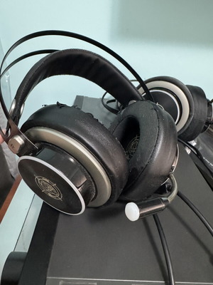 Sokun HD-2800G gaming headset with microphone and USB, used