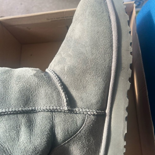 Ugg Australia boots gray size 41 like new with box