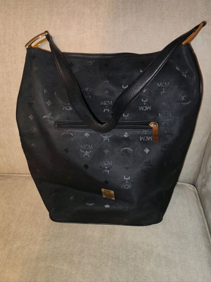 MCM vintage shoulder bag used, black with Visetos logo