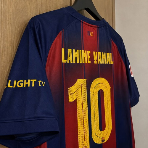 FC Barcelona Lamine Yamal jersey Nike Dri-FIT size L