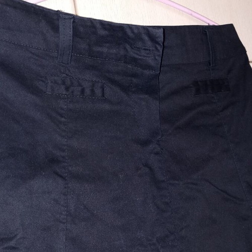 Black A-line skirt size medium new fabric with belt loops