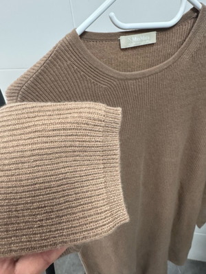 Weekend Max Mara Small wool dress like new beige