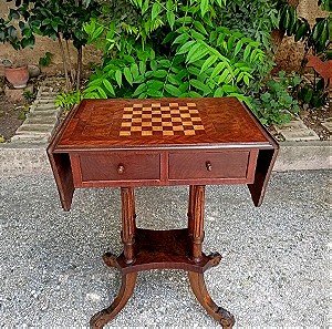 Τραπέζι ξύλινο μασιφ