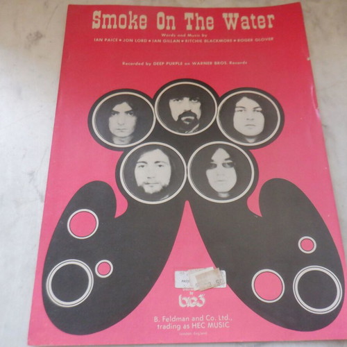 Deep Purple Smoke On The Water sheet music used, rare authentic edition
