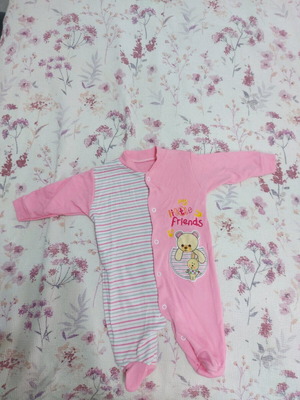 Baby girl clothes like new, pack 0-3 months