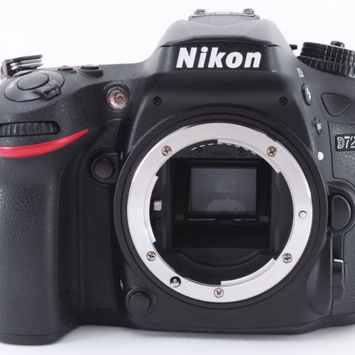 Nikon D7200 camera kit with 35mm f/1.8 lens