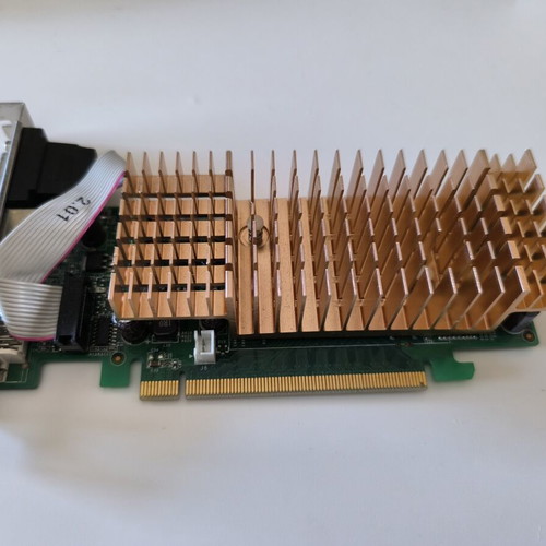 Nvidia GeForce 7300 LE 256MB DDR2 graphics card like new, silent PCIe