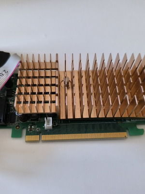 Nvidia GeForce 7300 LE 256MB DDR2 graphics card like new, silent PCIe