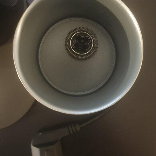 Krups Nespresso Expert & Milk coffee machine like new with milk frother