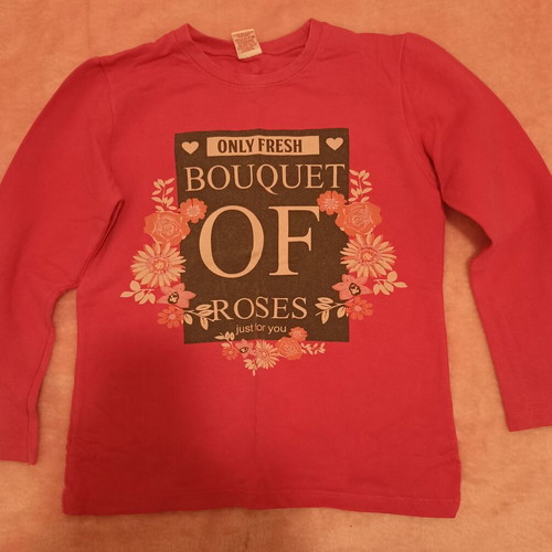 Girls' T-shirts like new, pack of 5 with free sweatshirt