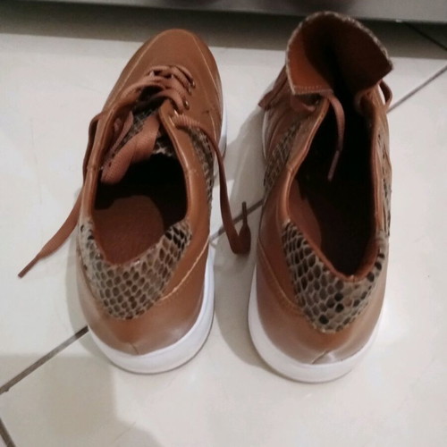 Shoes unused size 37 brown
