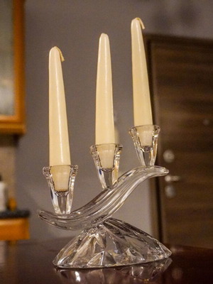 Crystal Candlestick 3-Position like new, modern design