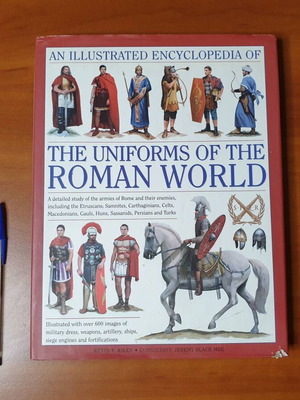The Uniforms of the Roman World book like new