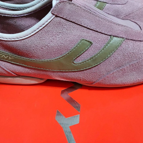 DKNY sneakers pink suede used, size 37.5 women's