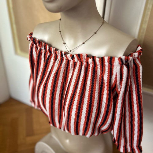 Top with stripes