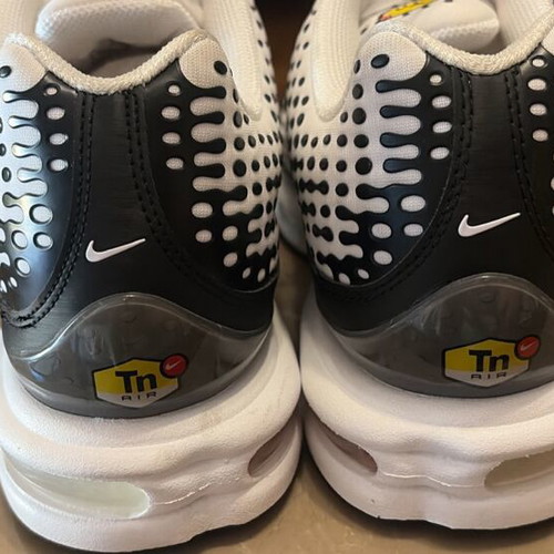 Nike Air Max Plus VII (TN) sneakers size 44, new