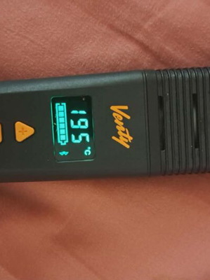 Venty Vaporizer σαν καινούργιο με τρεις ανταλλακτικούς δοσομετρητές και θήκη