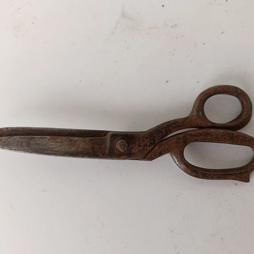 Tailor scissors used, vintage