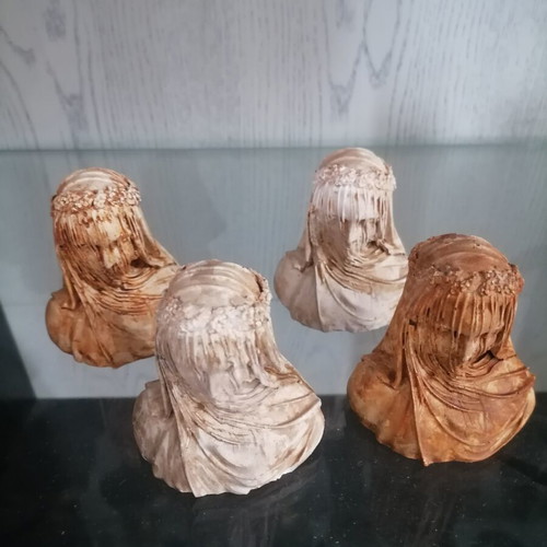 Sculptures set of 4 new, plaster and acrylic