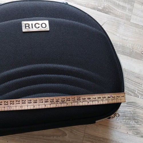 Rico cosmetic bag like new, black, hard and sturdy