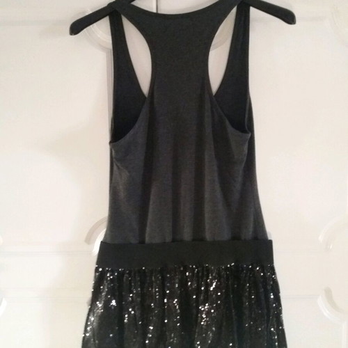 Dress M with elastic band and sequin skirt, new, black
