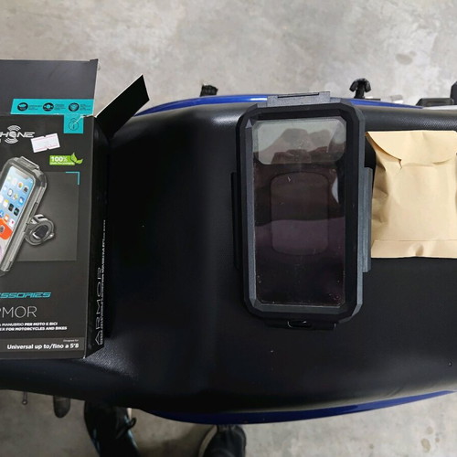 Interphone Armor Pro motorcycle phone holder like new with waterproof case 6.5″