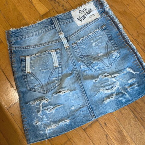 Dolce & Gabbana skirt new, blue