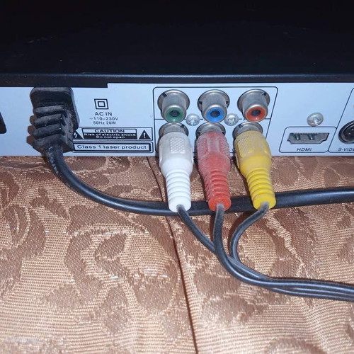 DVD player F&U used