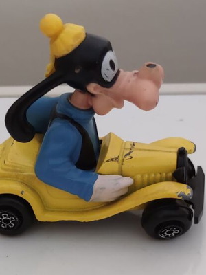 Guisval Goofy Vintage Die-Cast Car used, rare collectible