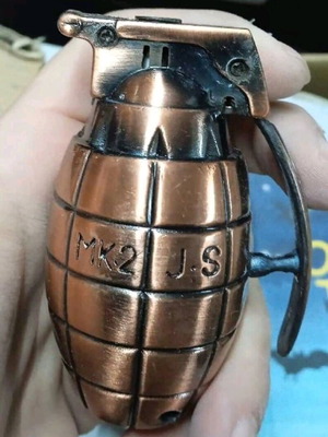 Lighters new, set of 2