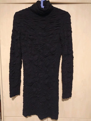 On Line elastic black dress like new, size M