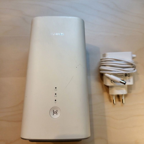 Huawei 5G CPE Pro 2 H122-373 5G Wi-Fi 6 router