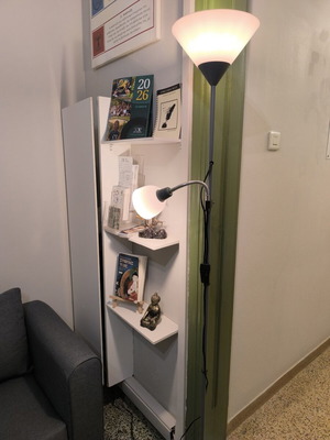 Floor lamp