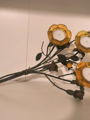 Decorative metal flower candlestick used with holder for 3 tealights
