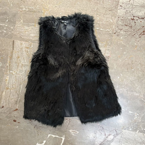 Faux Fur Vest Say What? like new, black, size S