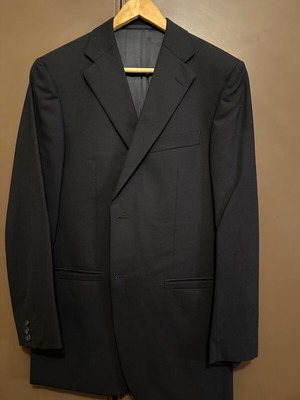 Versace men's suit like new, black, regular fit, size 48