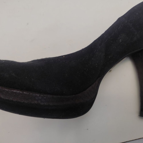 Sante black high heels like new, size 39