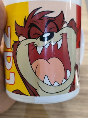 Taz mug used with interior cracks