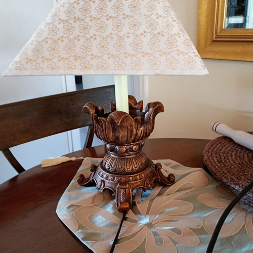 Porcelain table lamp like new, height 0.44m