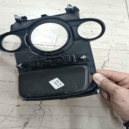 Ford Fiesta air condition console plastic with start stop switch