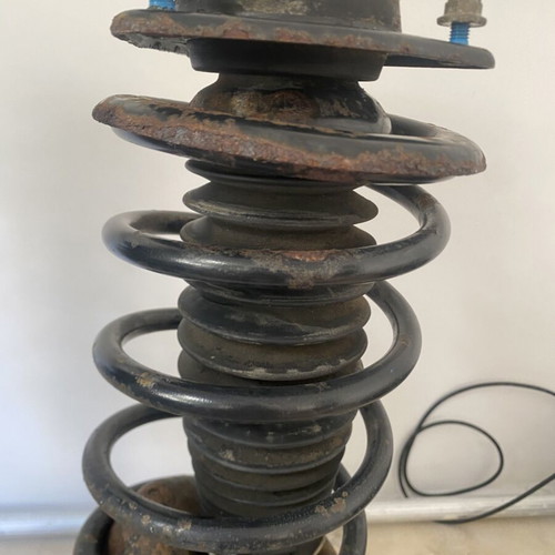Ford Escort front shock absorbers complete with springs and mounts used