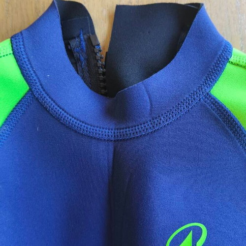 Tribord children's neoprene wetsuit size 8–9 years new