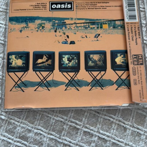 Oasis Roll With It CD like new