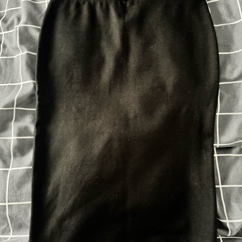 Black skirt size S like new, knee length