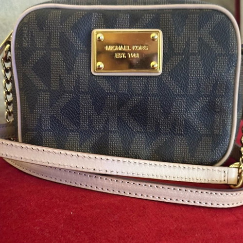 Michael Kors crossbody bag like new, brown with beige details